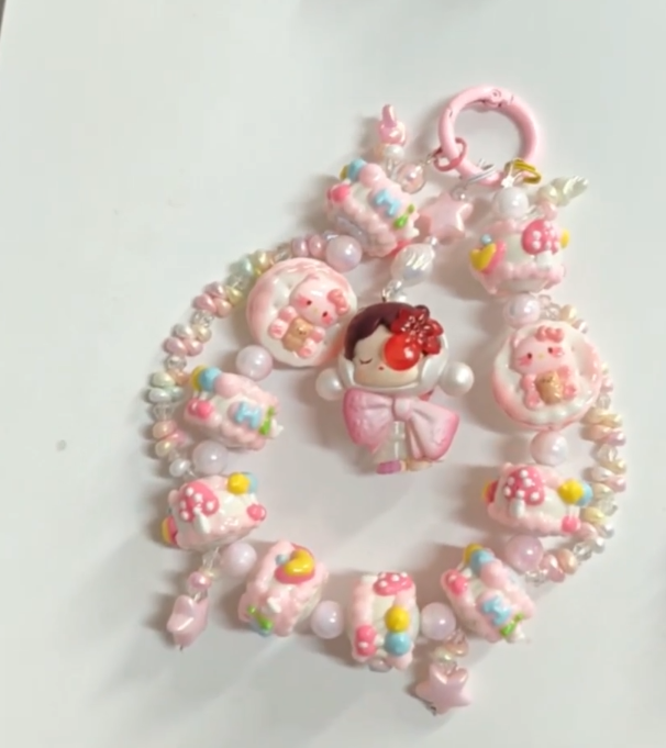 BABY Character Key/phone chain