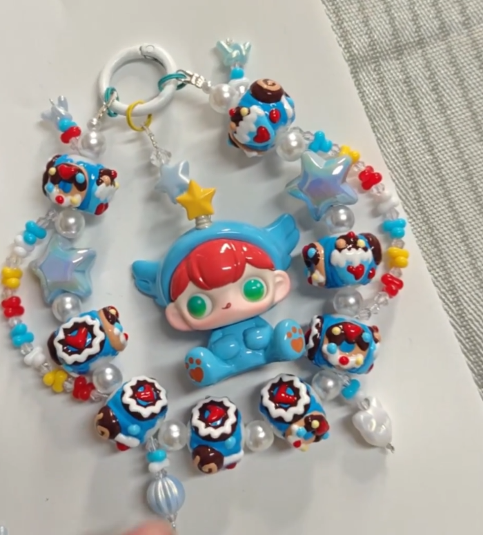 BABY Character Key/phone chain