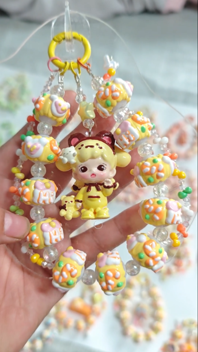 BABY Character Key/phone chain