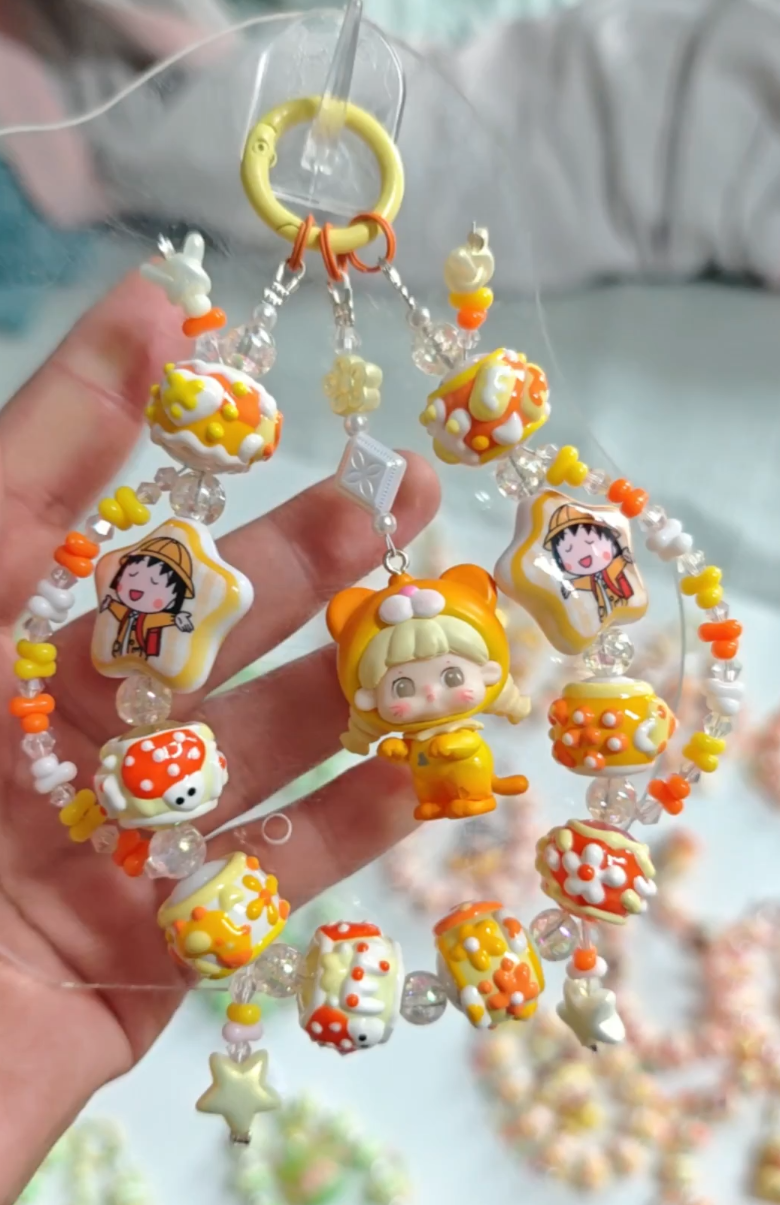 BABY Character Key/phone chain